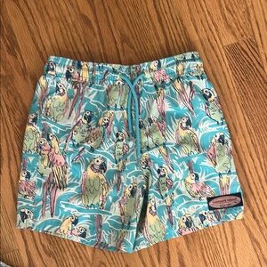 Vineyard vines Tropical Parrot Swim Trunks